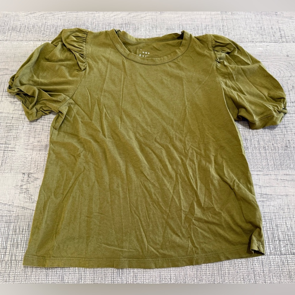 A New Day Olive Green Puff Sleeve T-Shirt M - Picture 9 of 10